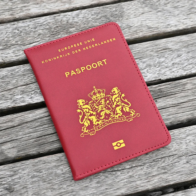 Capa para passaporte nederland - Travel Accessories Essentials avaliação e preço