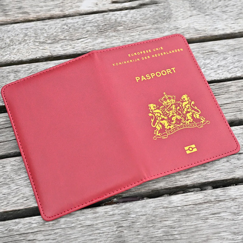 Capa para passaporte nederland - Travel Accessories Essentials avaliação e preço